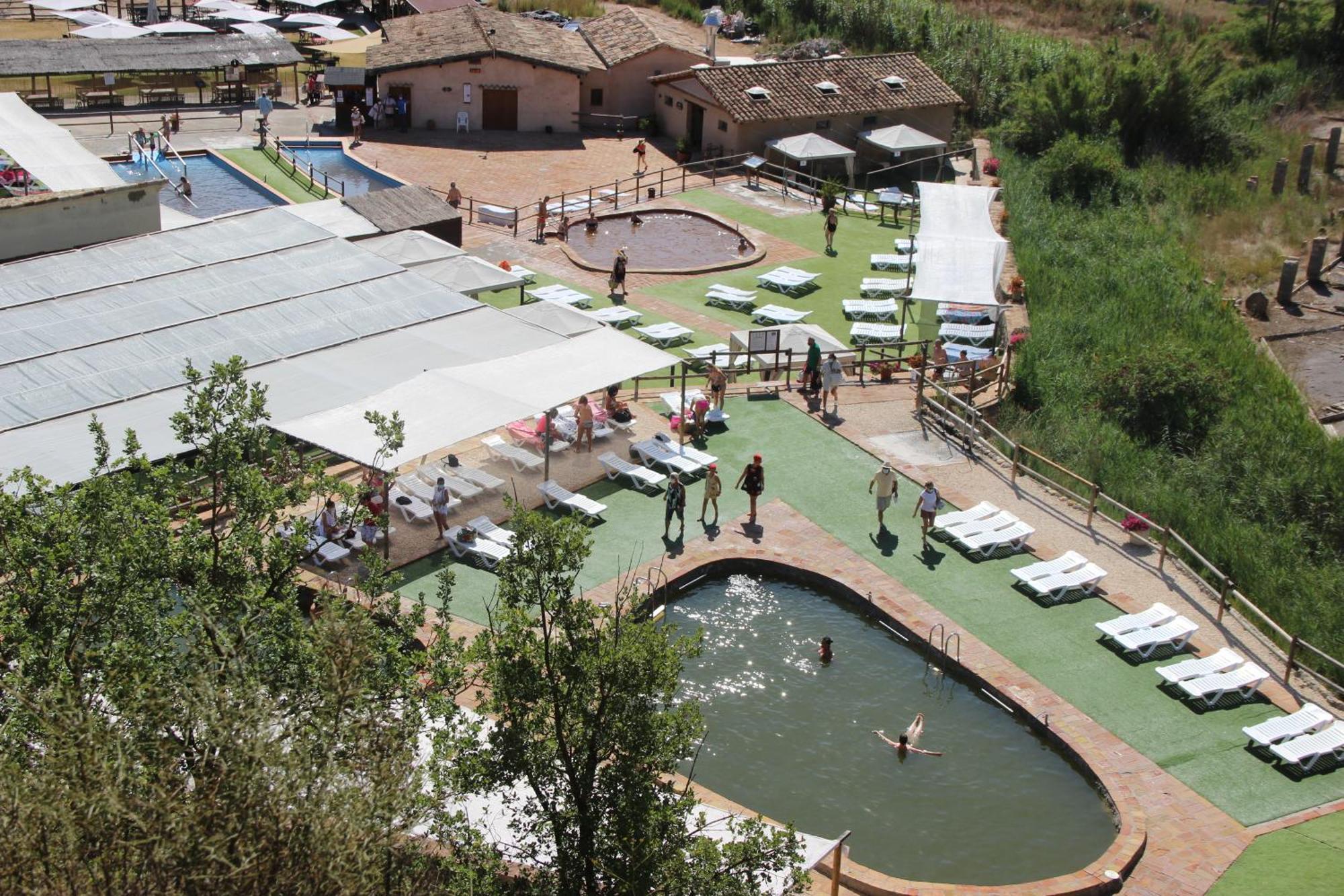 Albergue Sierra De Arbe Naval Buitenkant foto