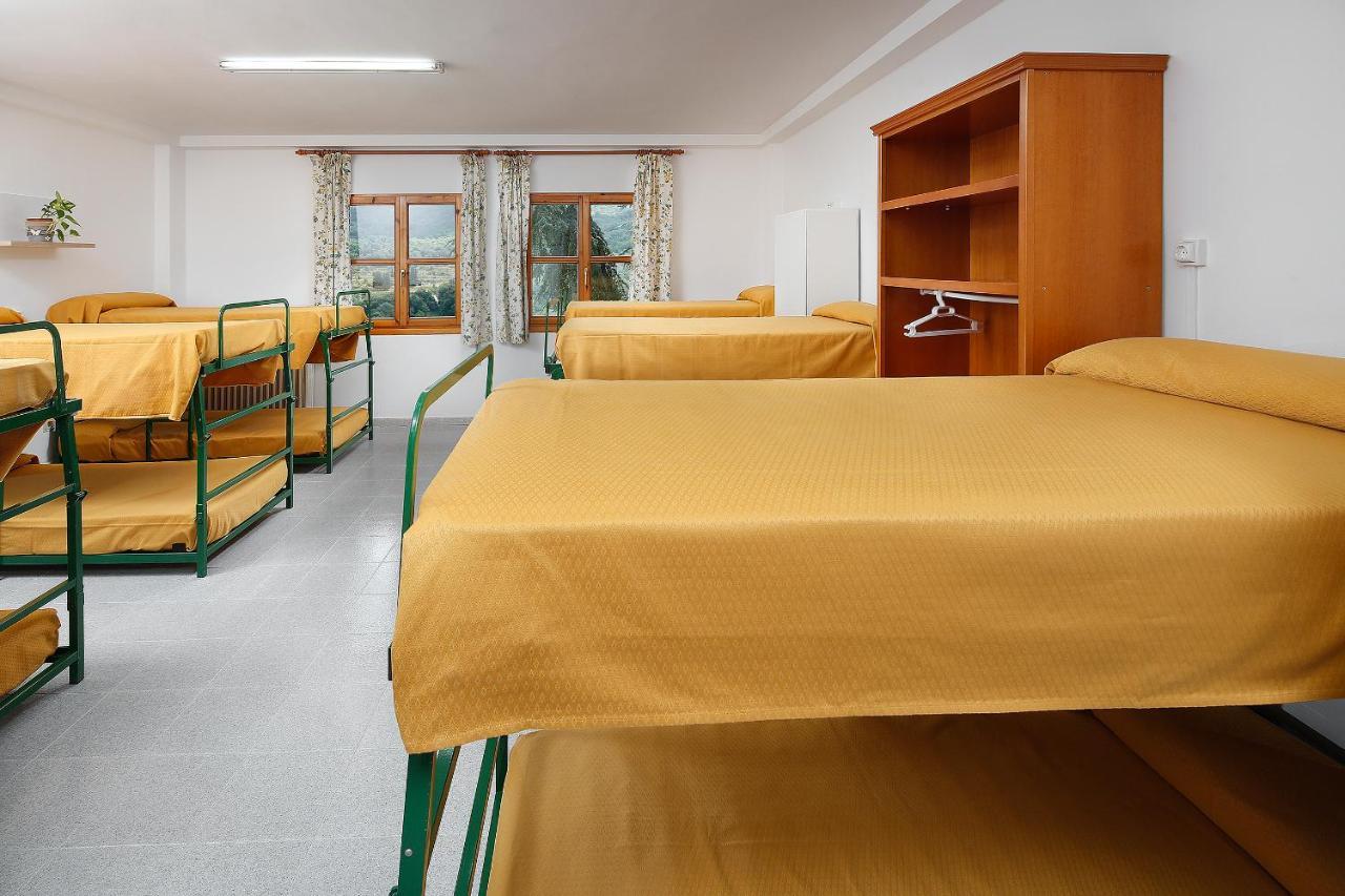 Albergue Sierra De Arbe Naval Buitenkant foto